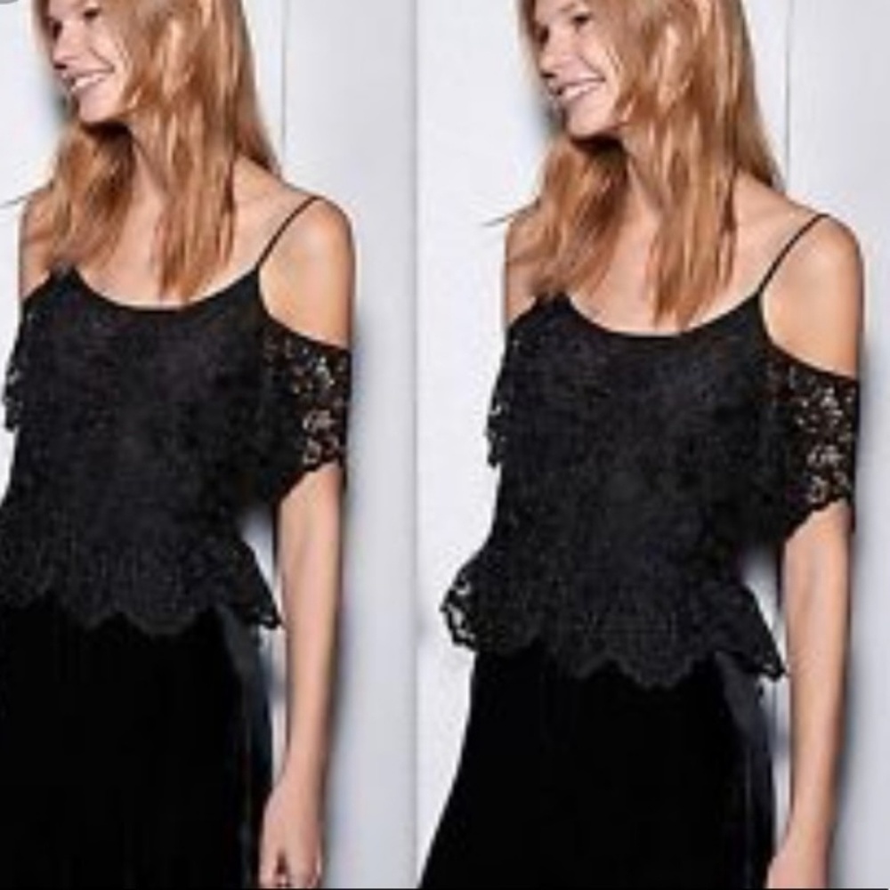 Zara Lace Cold Shoulder Top Size Medium - Picture 1 of 7